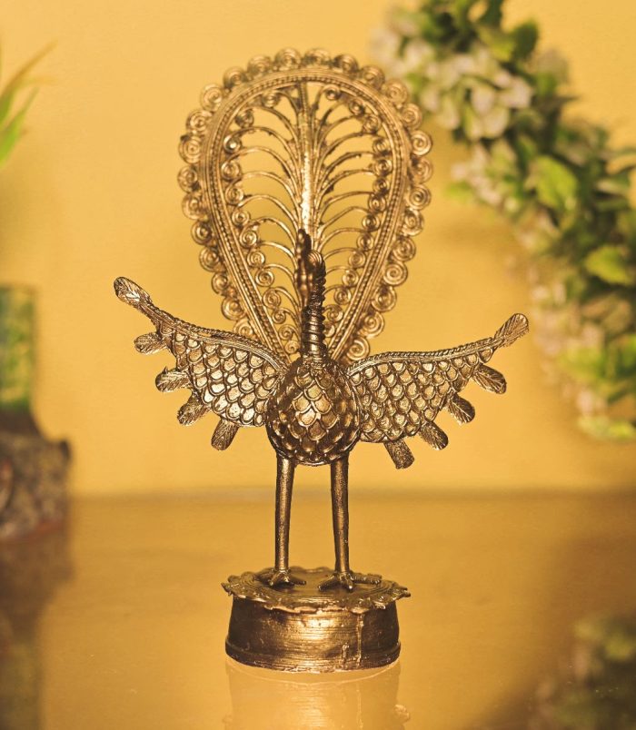 Beautiful-Peacock-Hand-Crafted-in-Dhokra-Art-Form-RainbowFeathers.jpg