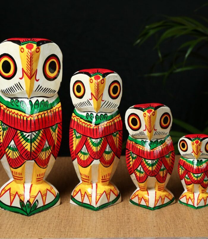 Wealthy-Owl-Family-Wooden-Handcurved-Decorative-Showpieces-Set-of-4-Owls–10-8-6-4-RainbowFeathers.jpg Wealthy-Owl-Family-Wooden-Handcurved-Decorative-Showpieces-Set-of-4-Owls–10-8-6-4-RainbowFeathers.jpg