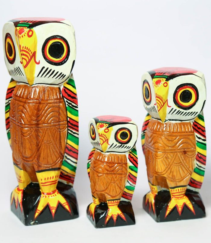 Wooden-Handmade-Hooting-Owl-Family-Decorative-Showpieces-Set-of-3-Owls-8-6-4-WhiteBG-SideView-RainbowFeathers.jpg Wooden-Handmade-Hooting-Owl-Family-Decorative-Showpieces-Set-of-3-Owls-8-6-4-WhiteBG-SideView-RainbowFeathers.jpg