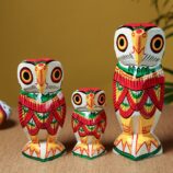 Wooden-Handmade-Wealthy-Owl-Family-Showpieces-Set-of-3-Owls–8-6-4-RainbowFeathers.jpg