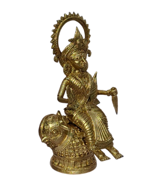 Dhokra Handcrafted Lakshmi on Conch Shell.1